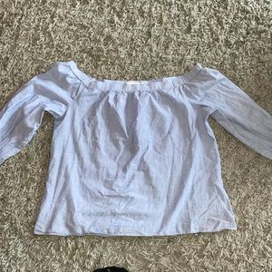 Alice and Tricia light blue crop top, off shoulder, large